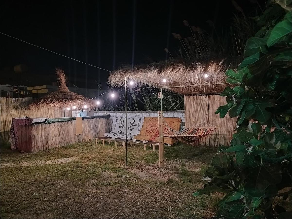 Pinegroove Hostel Vlora Esterno foto